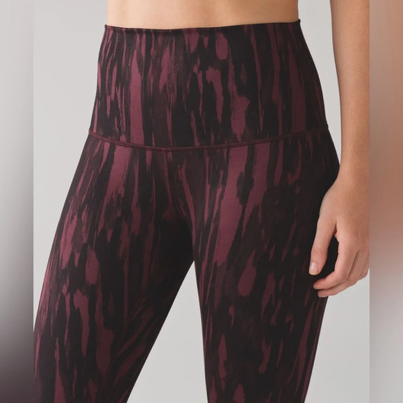 Lululemon Wunder Under Pant (Hi-Rise) (Full-On Luon) SZ 6 - Picture 4 of 8